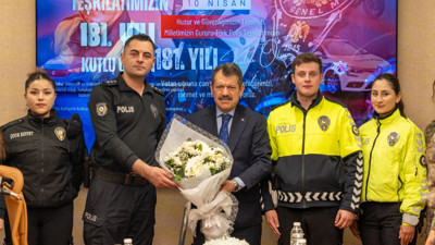 Başsavcı Yeldan polis memurlarını ağırladı