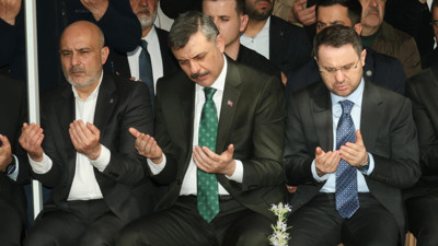 Bakan Gürlek ve Çiftçi Kahramanmaraş'taki cenaze törenine katıldı