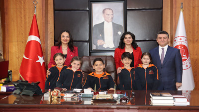 Başsavcı Dönmez koltuğunu geleceğin Başsavcılarına devretti