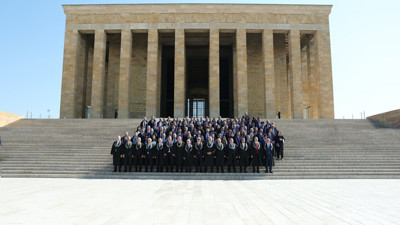 Anayasa Mahkemesinin 64. kuruluş yıl dönümü... AYM heyeti Anıtkabir'de