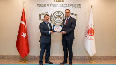 CTE Genel Müdür Yardımcısı Kocakale İzmir Adliyesini ziyaret etti