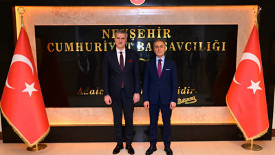 Nevşehir Valisi Kök'ten Başsavcı Çalış'a 'hayırlı olsun' ziyareti