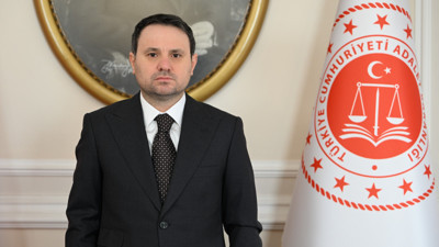 Bakan Gürlek’ten 15 Temmuz mesajı: "Mücadelemizi aynı azim ve kararlılıkla sürdürüyoruz"