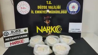 Piyasa değeri 15 milyon lira! Doğu'ya uyuşturucu kaçırmaya çalışan şüpheliler tutuklandı