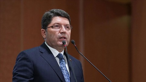 Bakan Tunç: Türk yargısı teröristten de yolsuzdan da hesap sorar