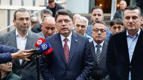 Adalet Bakanı Yılmaz Tunç'tan bayram mesajı: Terörsüz Türkiye'ye adım attığımız bir bayram olsun