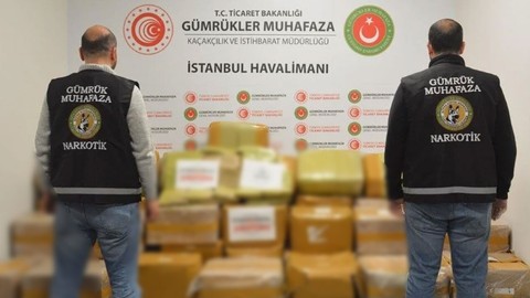 İstanbul Havalimanı'nda ele geçirildi! Tam 455 kilogram...
