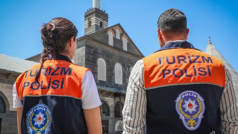 Şanlıurfa'da Turizm Polis birimi sahaya iniyor!