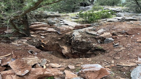 Soruşturma izni istendi! Eski vali ve Albay'a kaçak kazıda suçüstü