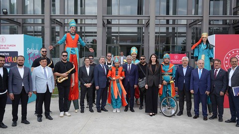 Samsun Kültür Yolu Festivali coşkuyla başladı! Açılışa Vali Tavlı ve Başsavcı Kılıç katıldı
