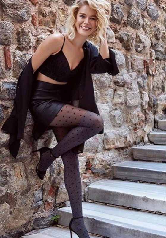 Güzel oyuncu Burcu Biricik dolandırıcıların hedefi oldu - Resim: 1