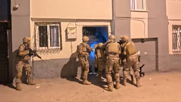 Sokak çetelerine göz açtırılmadı! Bayğaralar suç örgütünde 221 tutuklama