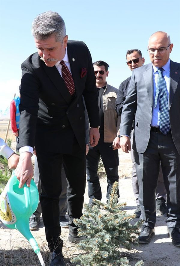 Yükümlüler yeni başlangıç için fidan dikti! Başsavcı Çalış da eşlik etti - Resim: 4