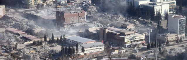 Kahramanmaraş'taki büyük yıkım helikopterden görüntülendi - Resim: 1