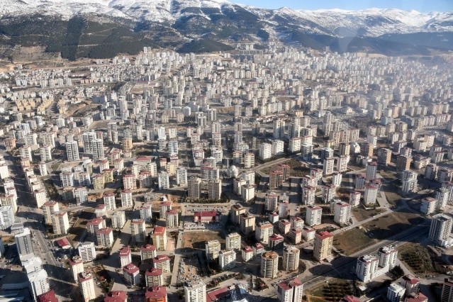 Kahramanmaraş'taki büyük yıkım helikopterden görüntülendi - Resim: 8
