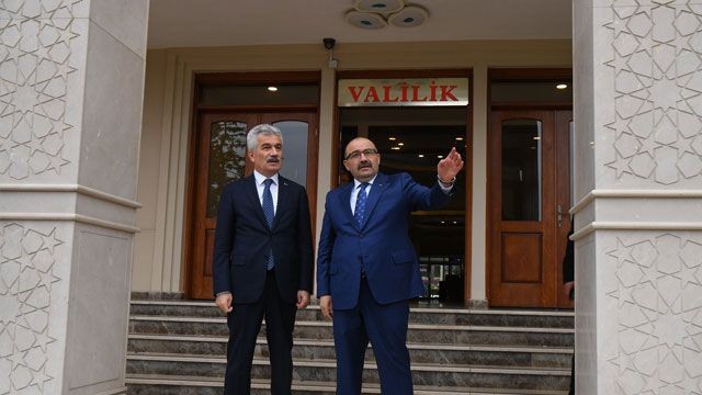 Balıkesir’de idare hukuku sempozyumu! - Resim: 4