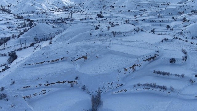 Adıyaman'da tarlalar 3 metre yükseldi - Resim: 4