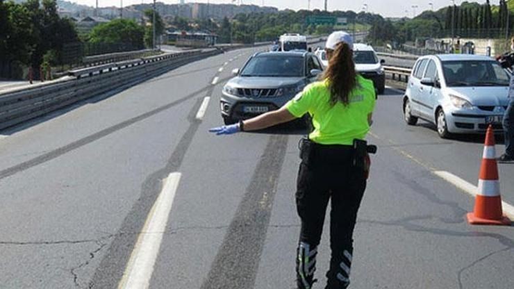 İSTANBUL’DA TRAFİĞE KAPALI YOLLAR 25 MAYIS 2025 || Galatasaray şampiyonluk kutlaması nedeniyle hangi yollar kapanacak, saat kaçta? - Resim: 4
