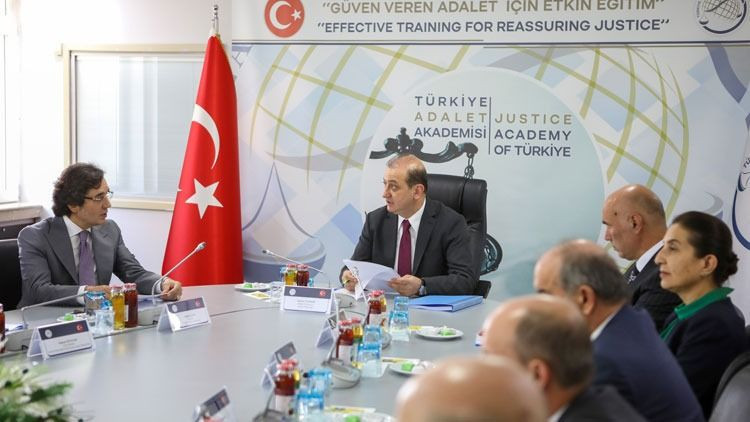 Türkiye Adalet Akademisi'nde Eğitim Kurulu toplantısı! Bakan Yardımcısı Yıldırım başkanlık etti - Resim: 1