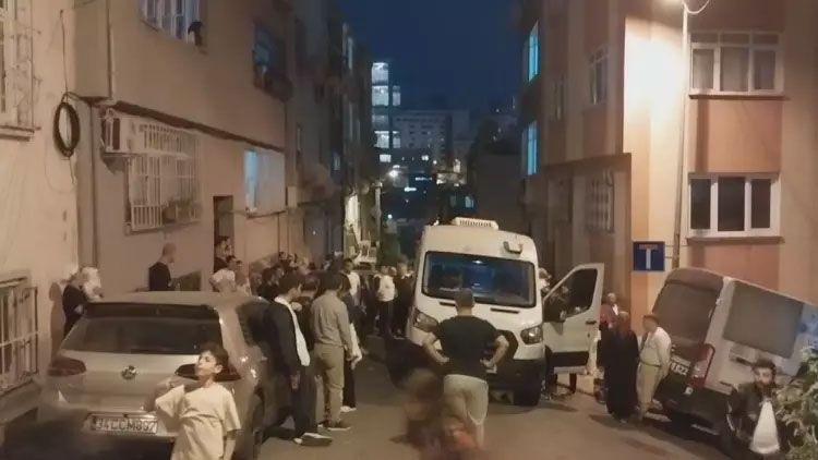 Beyoğlu'nda kardeşini öldürüp, intihar etti - Resim: 2