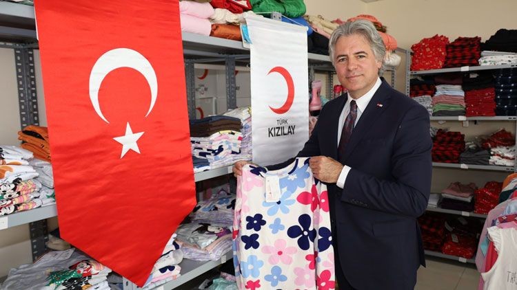 Aliağa Cezaevi’nde ‘Kızılay Butik’ açıldı! Başsavcı Yeldan kurdeleyi kesti - Resim: 3