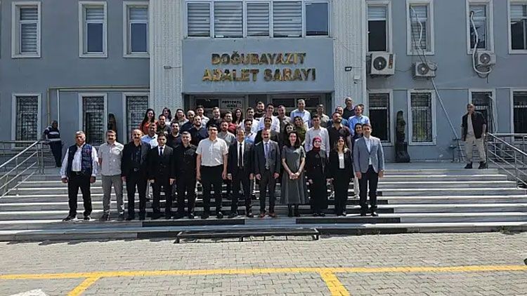 Doğubayazıt Adalet Sarayı’nda bayramlaşma töreni - Resim: 2