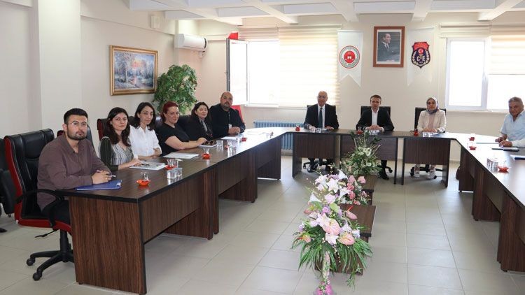 Başsavcı Demirdaş başkanlığında bağımlılıkla mücadele toplantısı - Resim: 3