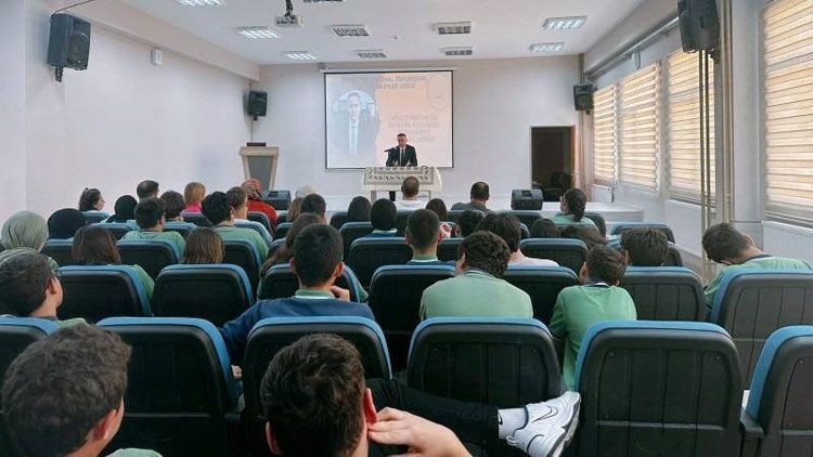 Sinop Başsavcısı Pektaş, öğrencilere tecrübelerini aktardı! - Resim: 3