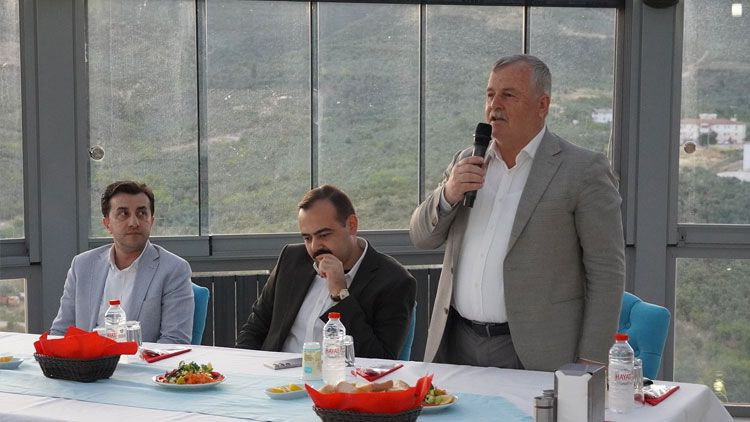Başsavcı Kocabey’den, Kaymakam Aydın’a anlamlı veda hediyesi - Resim: 1