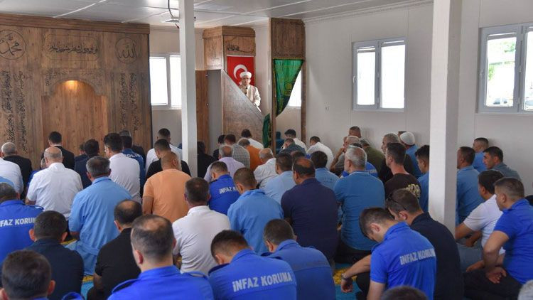 Cezaevi Mescidi dualarla açıldı! Başsavcı Vurmaz ve Komisyon Başkanı Turan da katıldı - Resim: 3