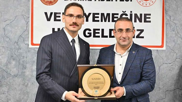 Bismil’de görev yeri değişen hakim ve savcılar için veda yemeği - Resim: 6