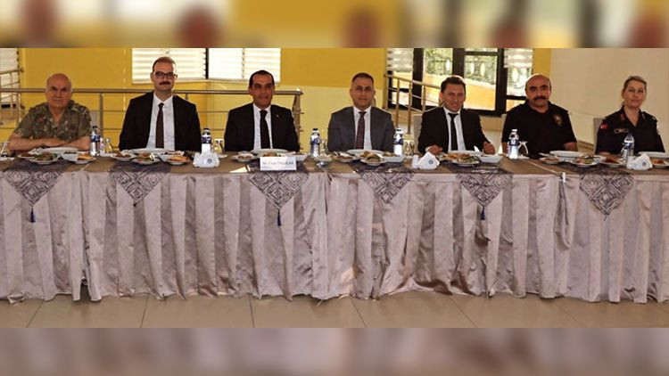 Vali Taşolar, Çankırı Adliyesi’ne veda eden isimleri uğurladı! - Resim: 3