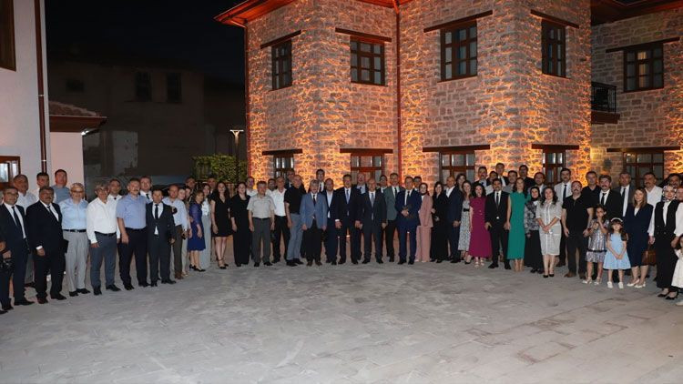 Konya Adliyesi’nde duygusal veda! Başsavcı helallik istedi - Resim: 1