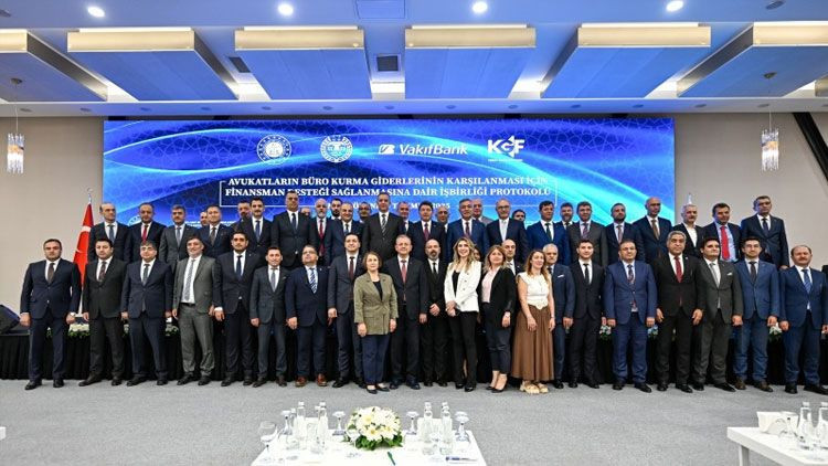 Protokol imzalandı! Genç avukatlara büro kurabilmeleri için kredi desteği - Resim: 4