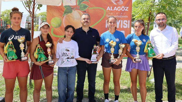Başsavcı Dede, tenis turnuvası coşkusuna ortak oldu - Resim: 2