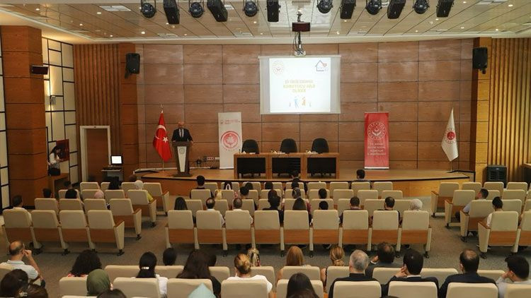Adana Adliyesi’nde koruyucu aile tanıtımı! Başsavcı Vekili Özgenç de katıldı - Resim: 2