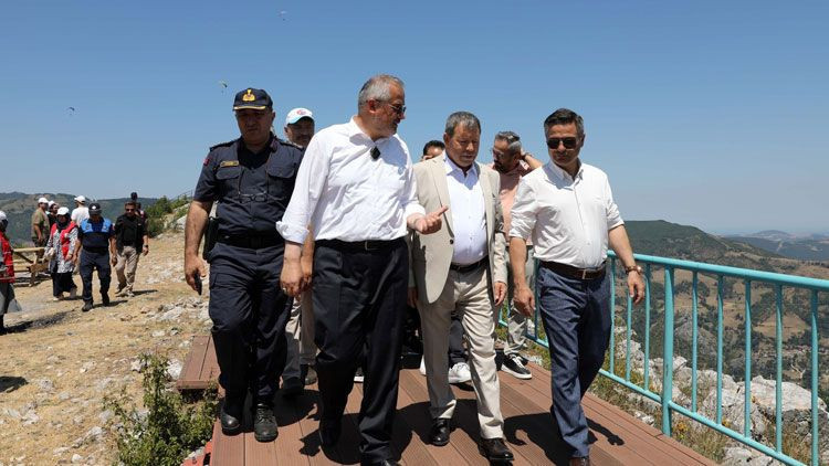 Kaymakam Altıpınar ve Başsavcı Aksoy, Kapıkaya Fest’i gezdi! - Resim: 3