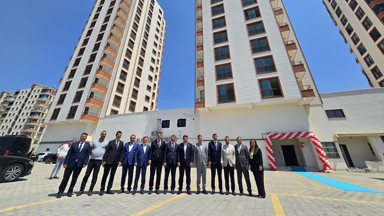 Bakan Tunç, adliye lojmanlarını yerinde inceledi! - Resim: 2