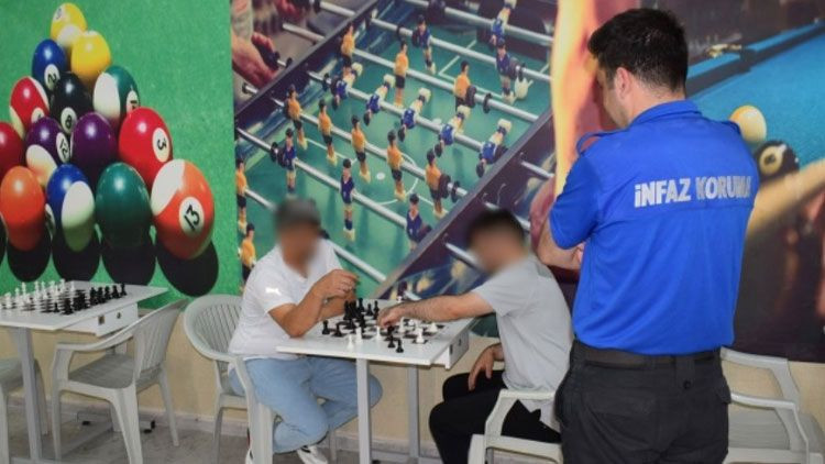 Patnos Cezaevi'nden örnek etkinlik! Ödülleri Savcı Sürezli verdi - Resim: 4