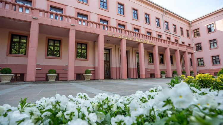 Adalet teşkilatı umudunu yitirmedi! 90 bin TL'lik promosyon teklifinde ikinci perde - Resim: 1