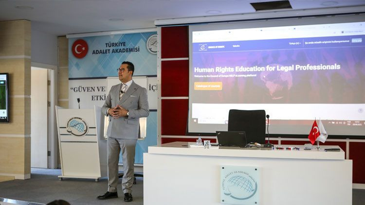 Hakim ve savcı yardımcılarına ‘HELP’ eğitimi! - Resim: 3