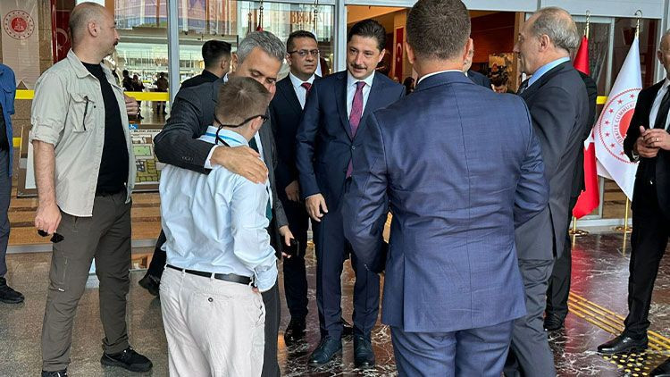 Adli Yıl açılışında Başsavcı Koç’tan yürekleri ısıtan hareket! - Resim: 1