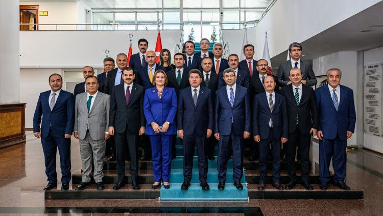 HSK'dan yeni adli yıl sonrası ilk toplantı! Bakan Tunç başkanlık etti - Resim: 3