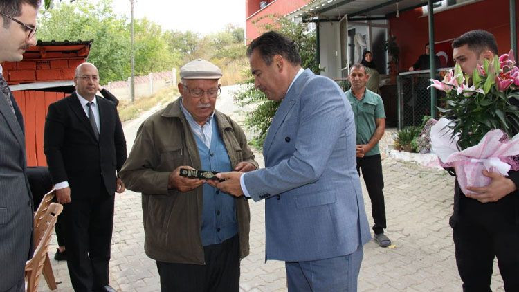 Kırklareli Cumhuriyet Başsavcılığı’ndan anlamlı proje! Şehit Anıl Yalap’ın ailesinin evini yenilediler - Resim: 6