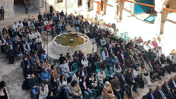 Hukuk öğrencilerinin ilk dersi Gökmedrese’de! Başsavcı Aktaş ve Komisyon Başkanı Soycan da katıldı… - Resim: 3