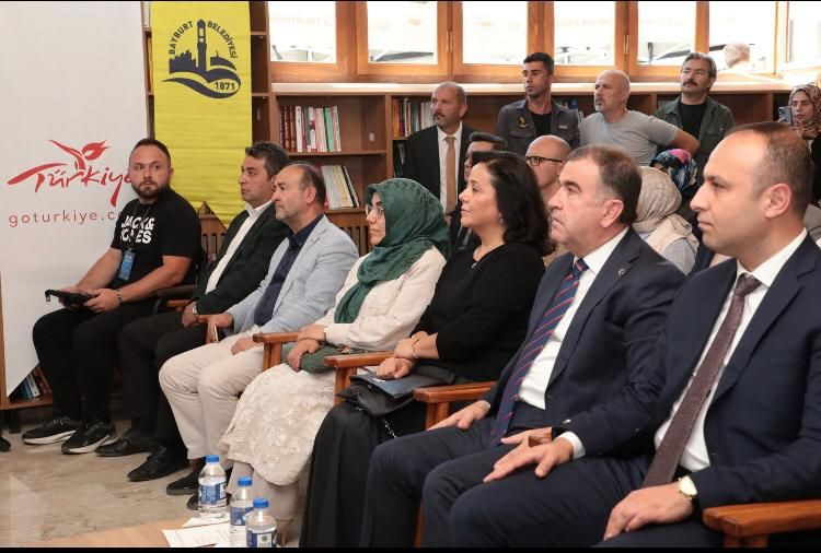 Başsavcı Burak Yılmaz gastronomi festivalinde! Ünlü şefler yemekleri değerlendirdi - Resim: 2