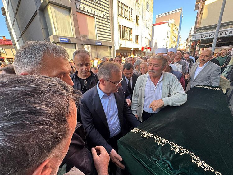 Danıştay Başsavcısı Erkan'ın acı günü - Resim: 2