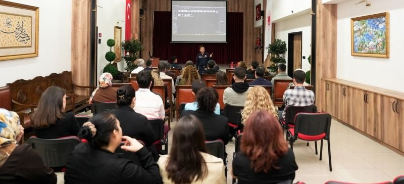 Bakırköy Adliyesi’nde temel yangın eğitimi düzenlendi - Resim: 3