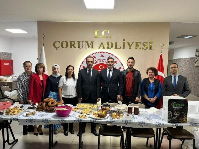 Çorum Adliyesi’nde Gazze için kermes düzenlendi! Başsavcı Bektaş’tan kermese destek ziyareti - Resim: 4