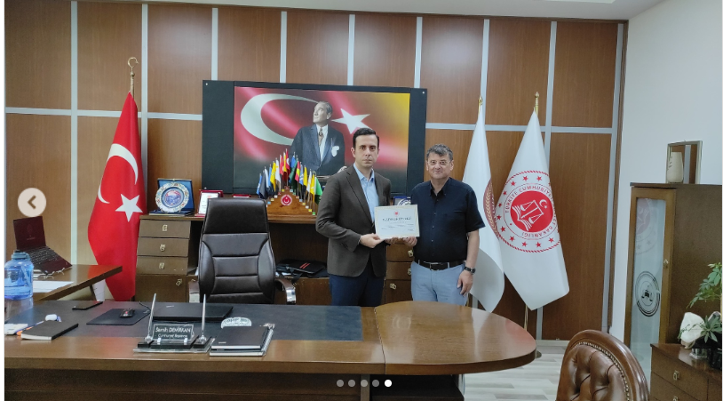 Başsavcı Demirkıran'dan yükümlülere teşekkür belgesi! Adliyeyi boyayıp temizlemişlerdi - Resim: 3